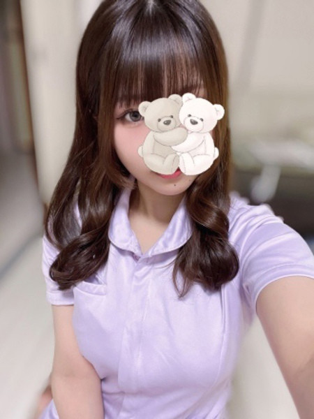 日色 もえか