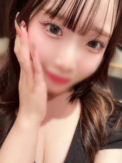小林ゆあ